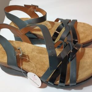 Comfortiva Black and Brown Strappy Sandals